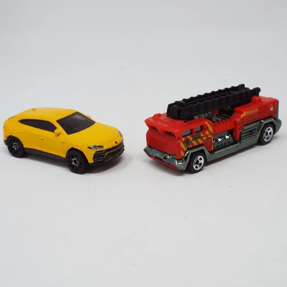10 Pcs Hot Wheel Bundle #297